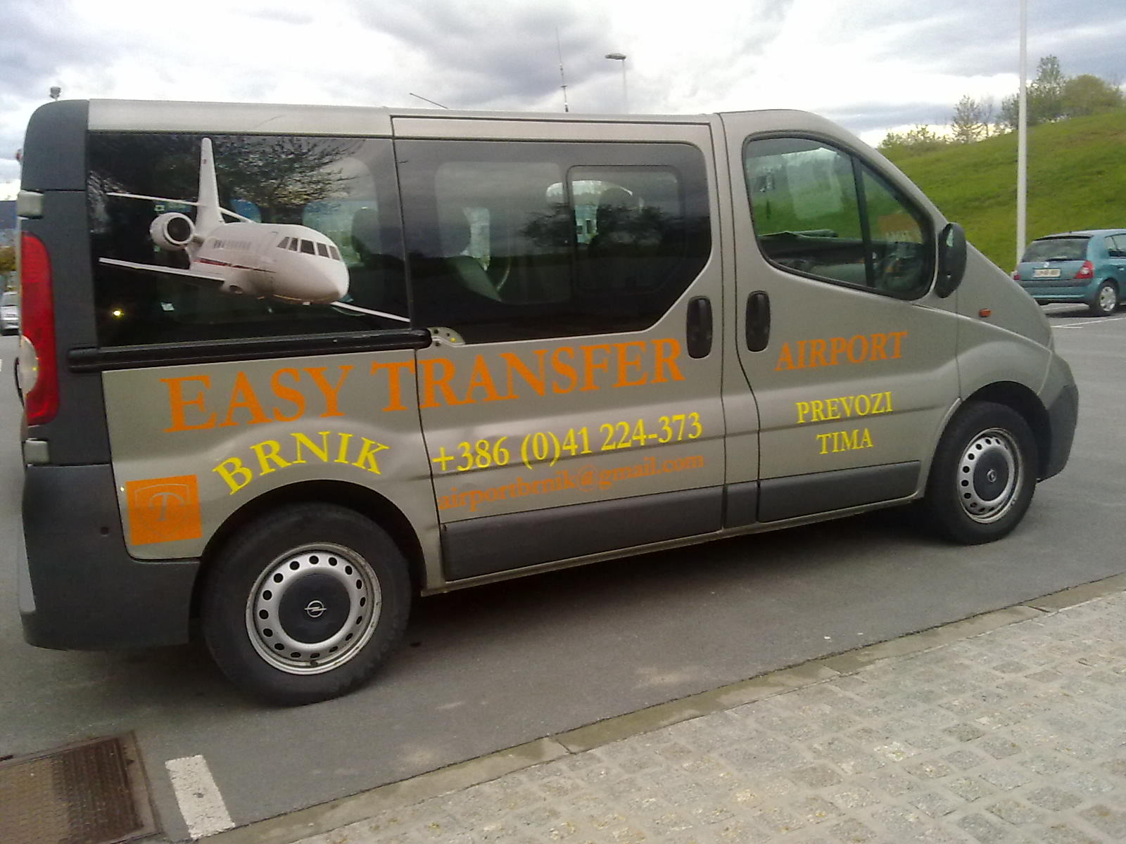 LJUBLJANAAIRPORTSHUTTLETRANSFER.jpg